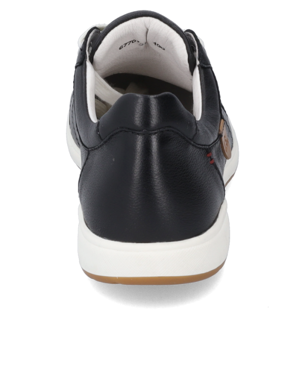Caren 01 - Image 4