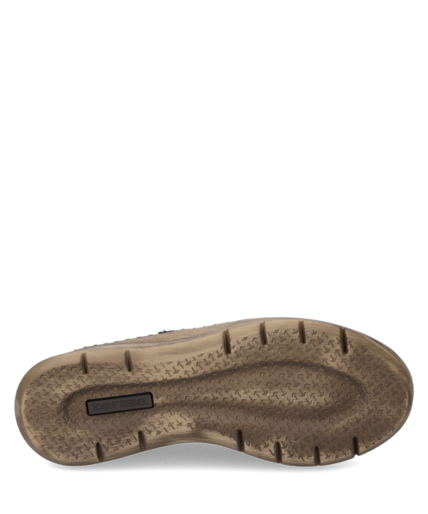 Conny 51 - Image 6