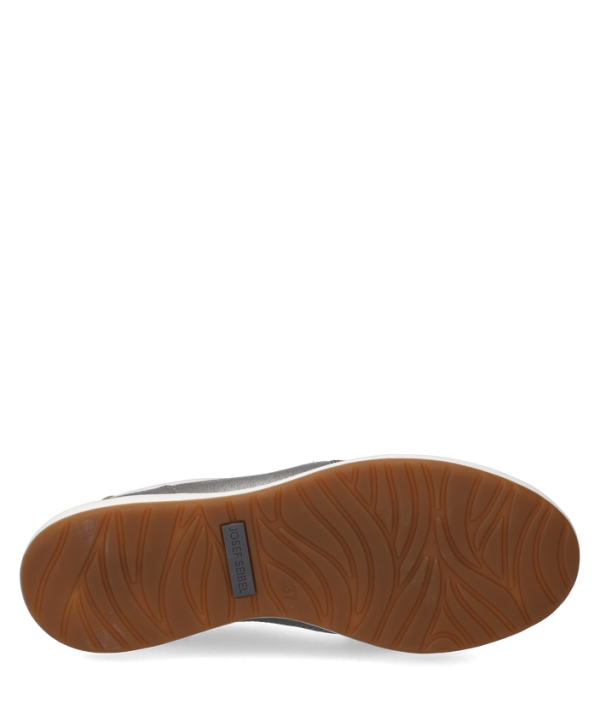 Caren 49 - Image 6