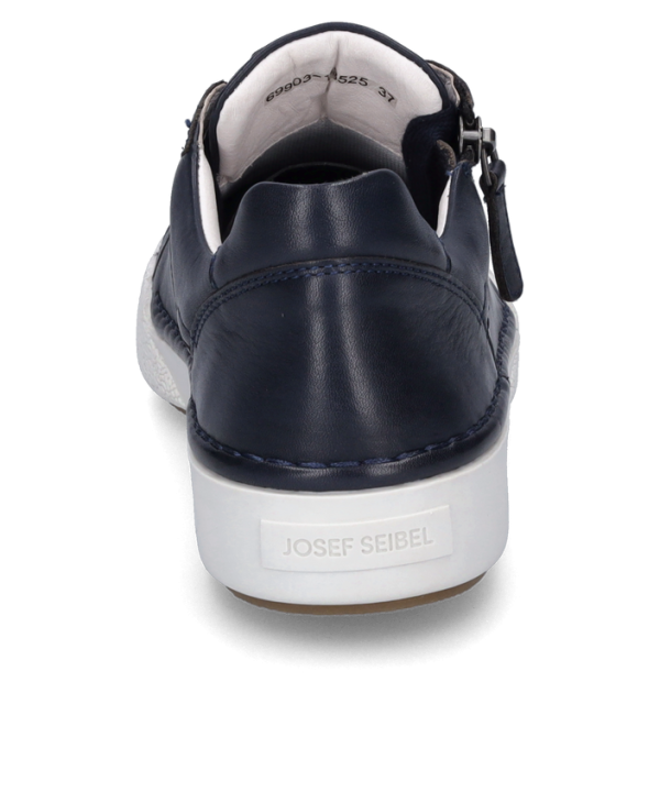 Claire 03 - Image 4